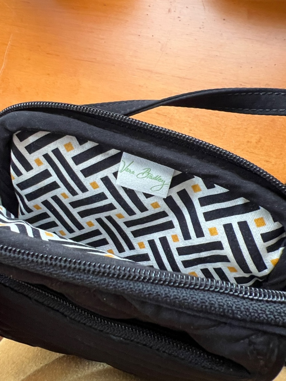 Vera Bradley Black Quilted Crossbody Organizer - Picture 4 of 4